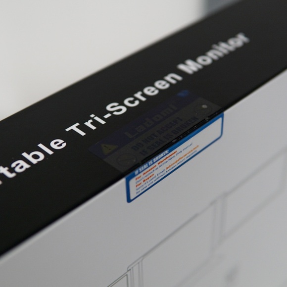 Laptop Screen Extender, 14" FHD 1080P Dual Screen Monitor - Picture 4 of 9